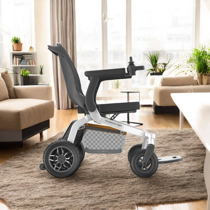 E40S-10 ve 20 Robooter Katlanabilir Akülü Sandalye - 3