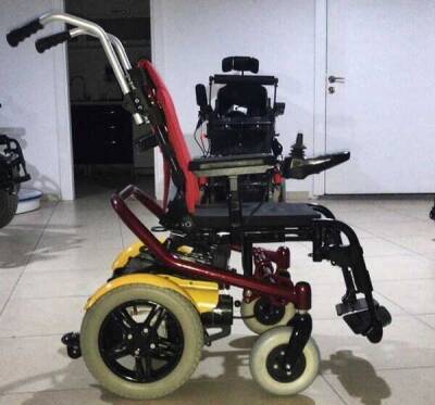 Ottobock Skippi Plus Çocuk Akülü Sandalyesi - 1