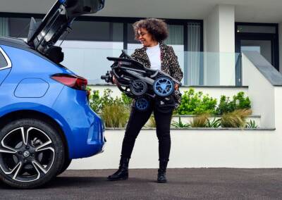 Q50R Carbon Katlanabilir Akülü Sandalye - QUICKIE (1)