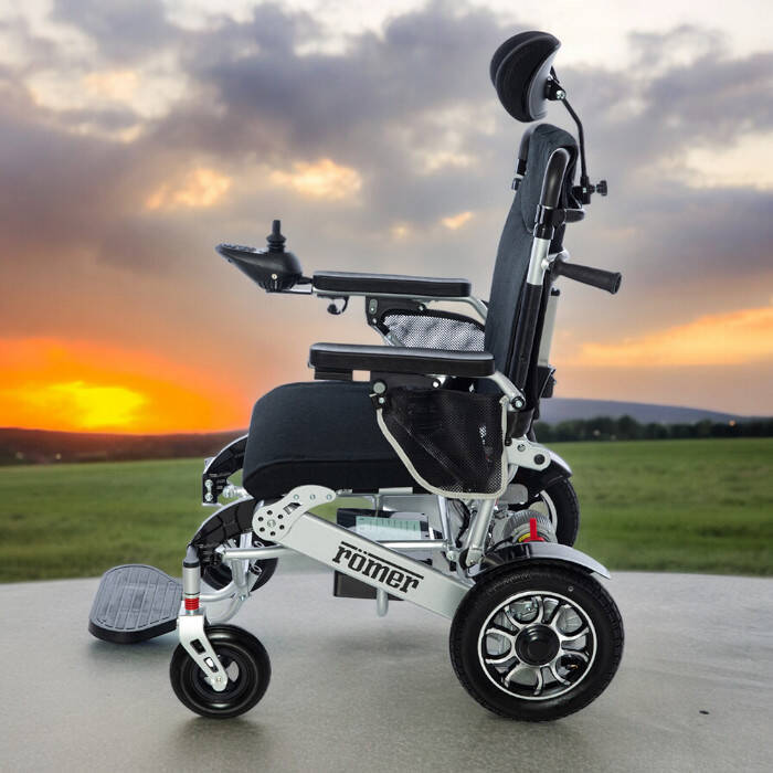 RÖMER R111 Uzaktan Kumandalı Akülü Tekerlekli Sandalye - 1