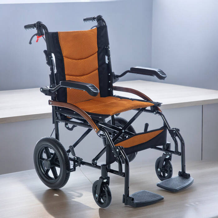 RÖMER R212 Refakatçi Kullanımlı Tekerlekli Sandalye - 1