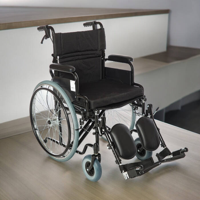 Römer R221B Baldır Destekli Tekerlekli Sandalye - 1