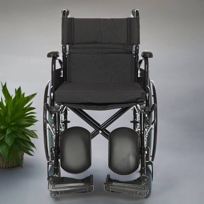 Römer R221B Baldır Destekli Tekerlekli Sandalye - 3