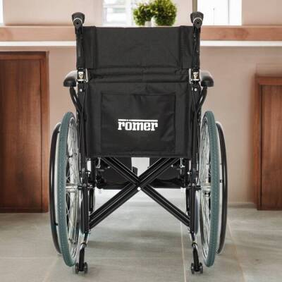 Römer R221B Baldır Destekli Tekerlekli Sandalye - 4