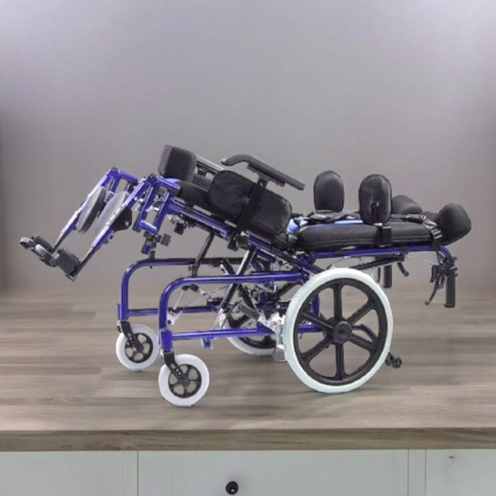 RÖMER R258 Spastik Yetişkin Tekerlekli Sandalye - 3