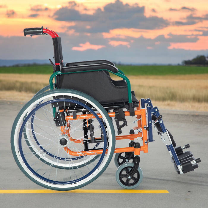 RÖMER R303 Özellikli Çocuk Tekerlekli Sandalye - 2